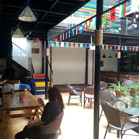 Xi'An Rainbow Youth Hotel Exterior foto